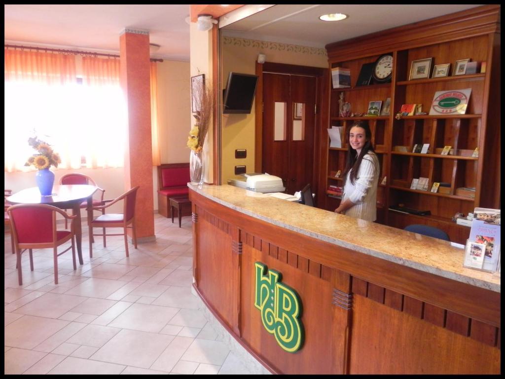 Hotel Ristorante Belsito Borgo San Dalmazzo Eksteriør billede